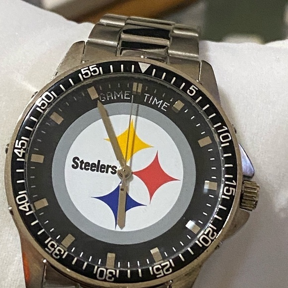 Pittsburgh Steelers Chronograph Team Watch Coach Series Silver Hardware PreOwned - Picture 8 of 9